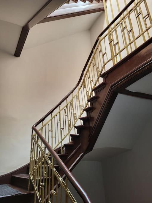 Royal Palace From The 14th Century - 125 M2 Appartement Krakau